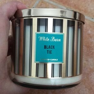 Bath & Body Works Black Tie Candle